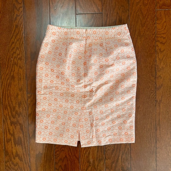 Banana Republic Pencil Skirt Peach Cream/Ivory Geometric Pattern Print Design - Picture 2 of 8